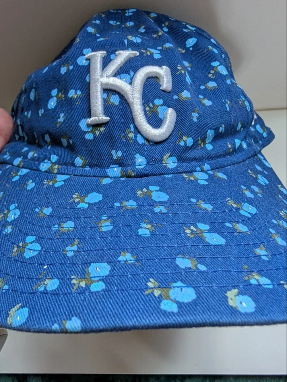 KC Royals New Era Navy Blue Floral Accent 9TWENTY Cap